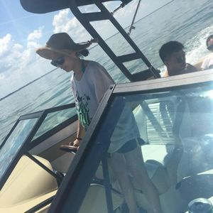 Meet your Posher, Joy